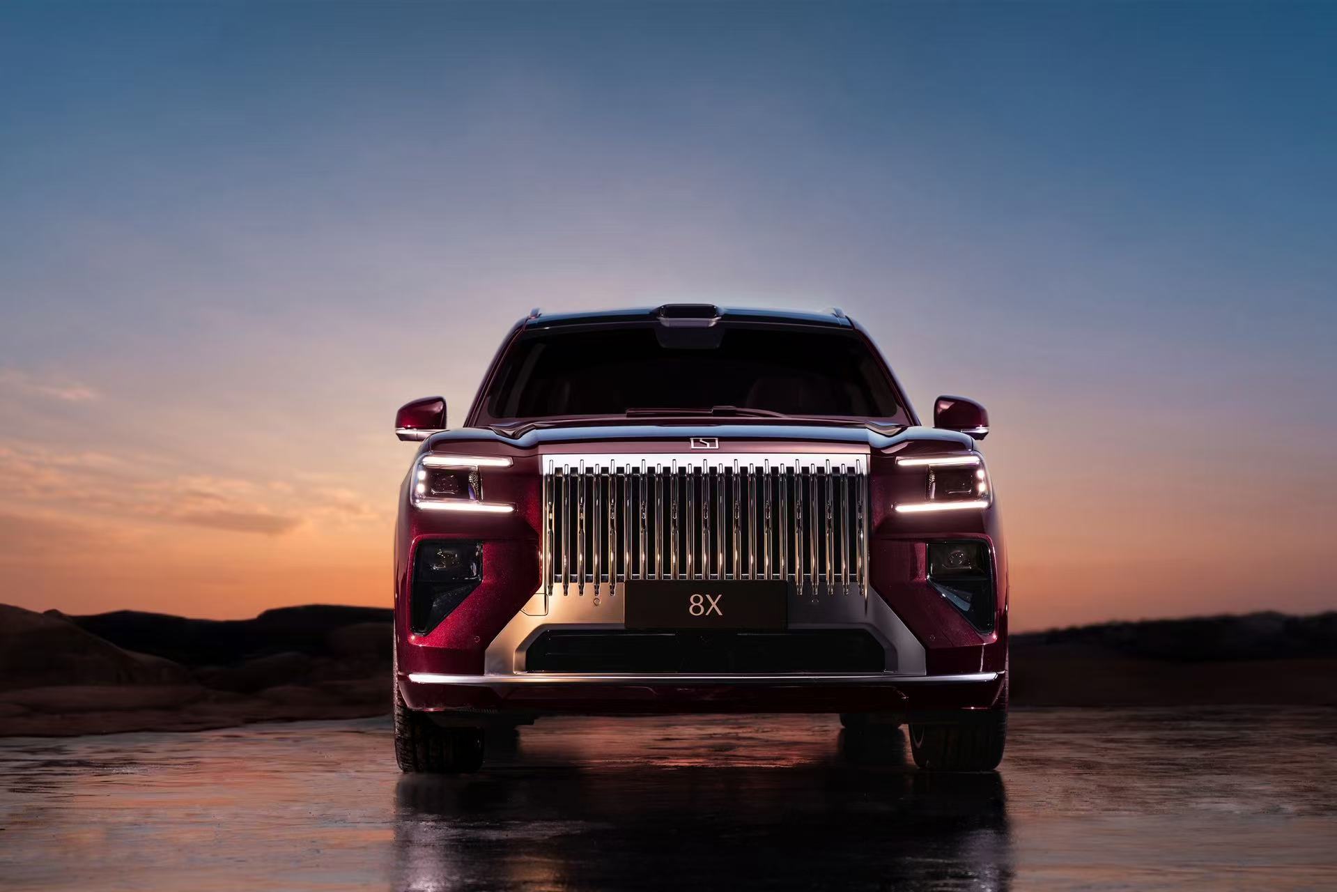 极氪8X极氪8X马上要来了，一样采用的是旗舰核心配置。极氪9X同源的SEA-S