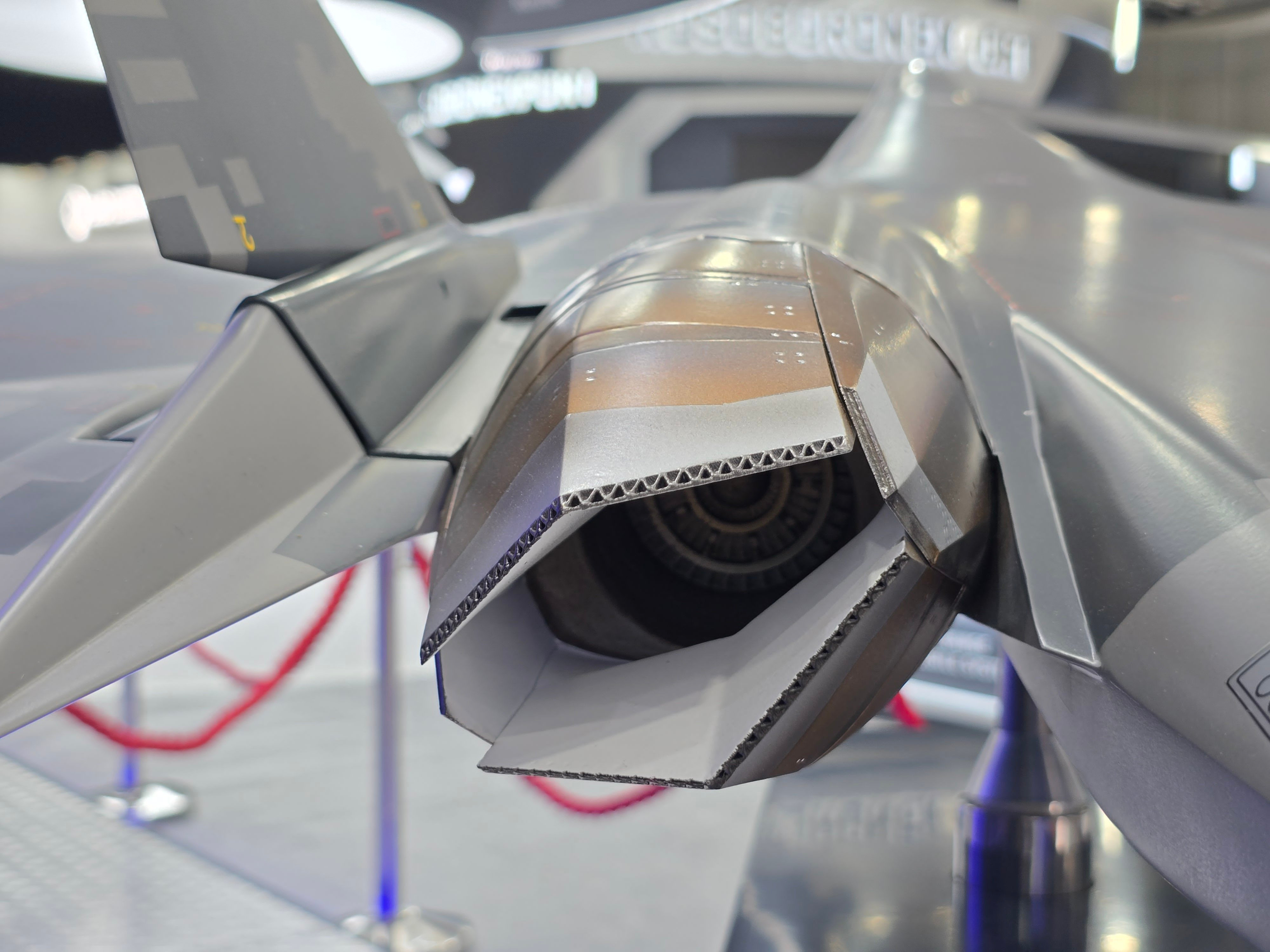 2025迪拜航展Su-57E矢量发动机喷口