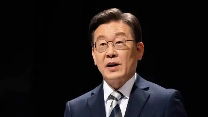 新总统上任，朝韩边境不吵了改放音乐---