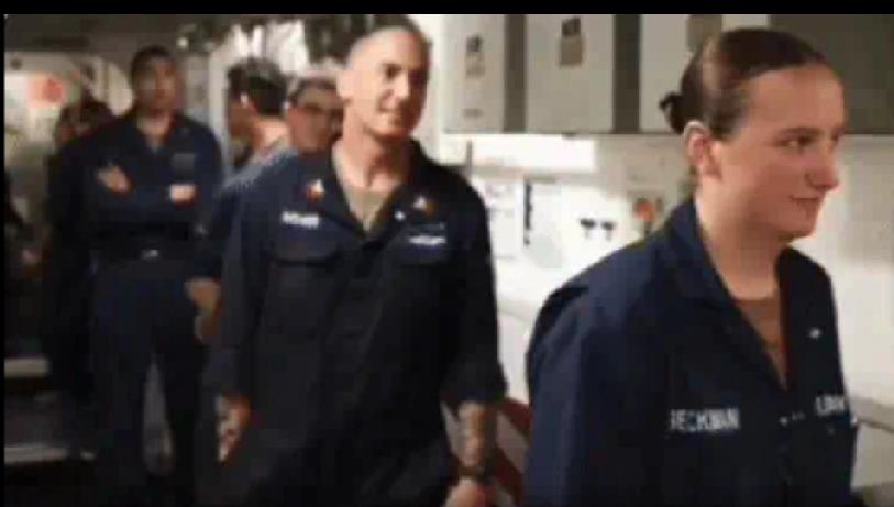 执行了8个月任务的福特号航母其厕所出现了大问题，由于排污系统出现阻塞，大部分不能