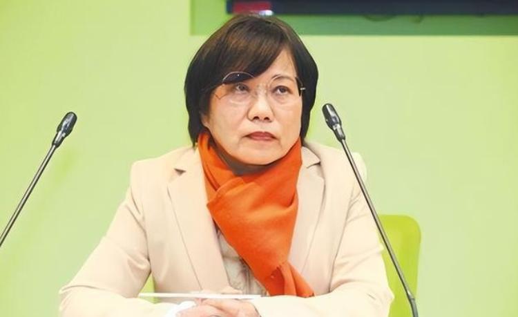 台湾时事评论员王炳忠：不要以为“台独”顽固分子就不会在大陆牟利。事实上他们比谁都