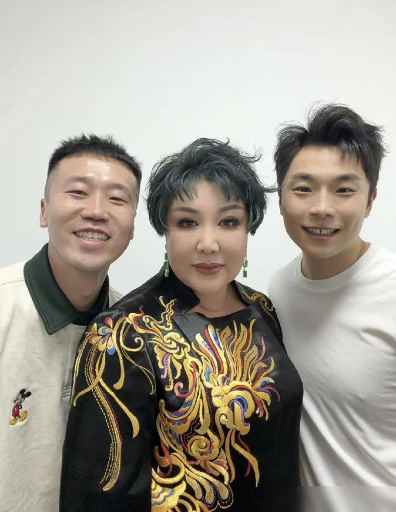 德云社的权力版图，你看懂了吗？别盯着郭德纲了，那张王惠50岁生日照，才是真正