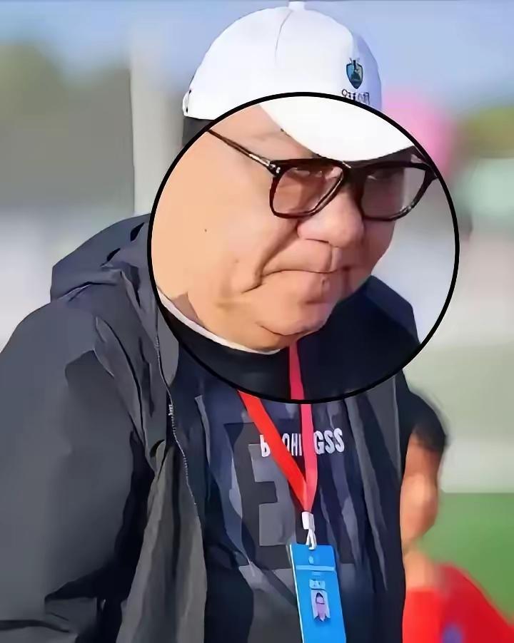 董路彻底爆发！直接开骂李璇：中国足球一半乱象毁在你们手里！​火药味拉满！董路正