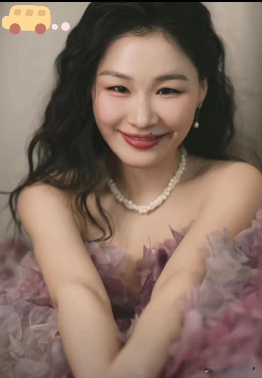 一条关于娱乐圈的重磅消息，把我们带回到那个肮脏的潜规则年代。那就是金婧在《繁花》