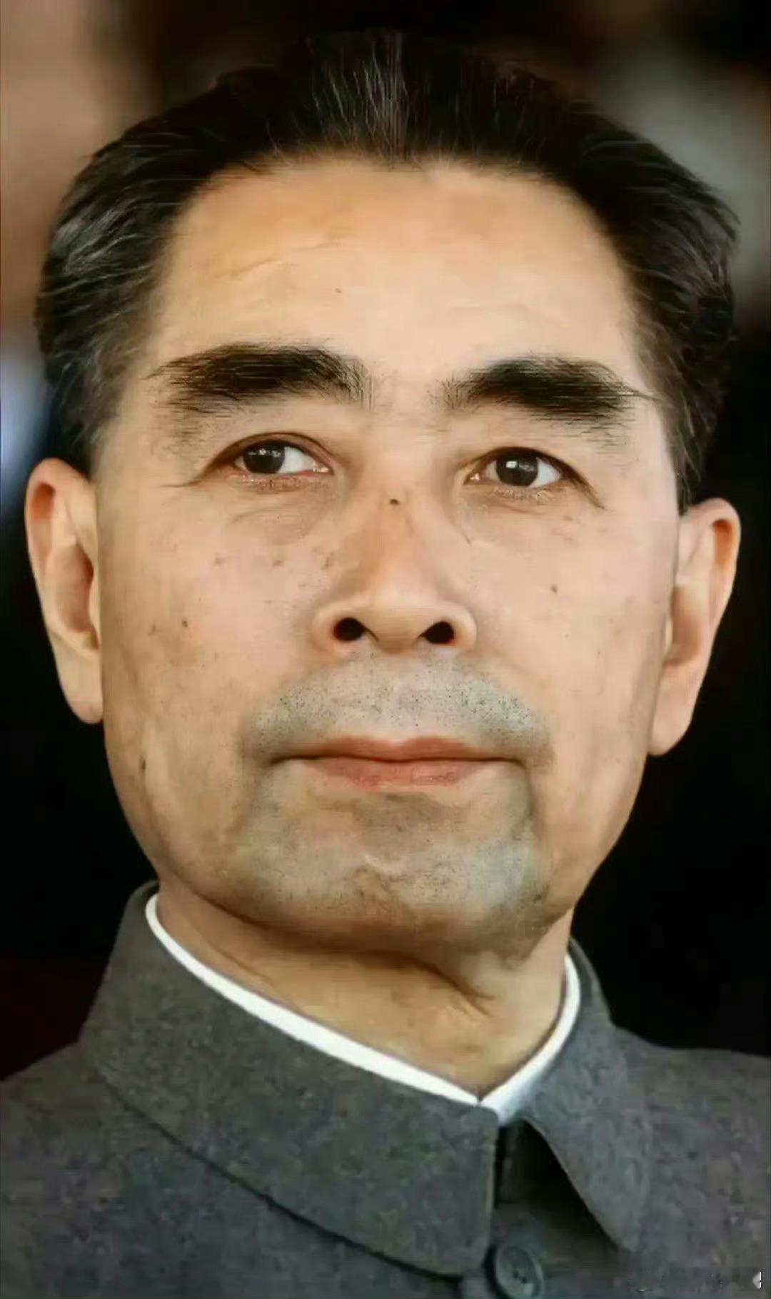 致敬我们的伟人周总理