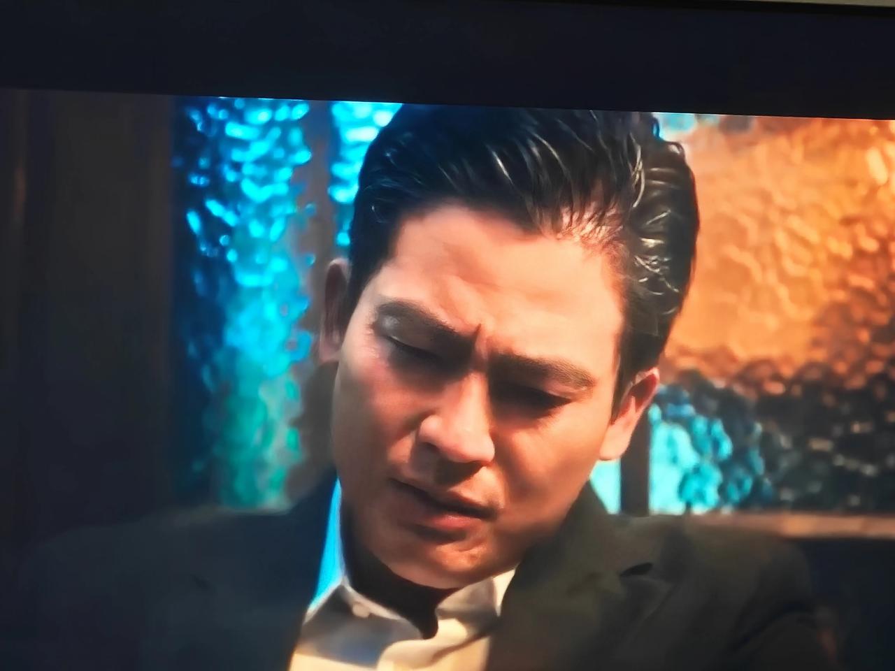 《交锋》中最催人泪的5场戏：第5场，金丽娜与锦兰的闺蜜情。当锦兰告诉金以后会