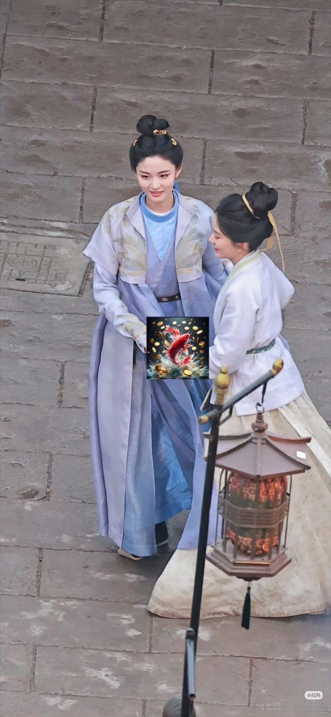 于正唯爱大脸大颧骨是唯爱