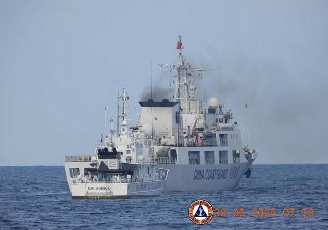 中国的“第一仗”，很可能要在黄岩岛打响了！很多人还以为，我们对菲律宾，还会继续“