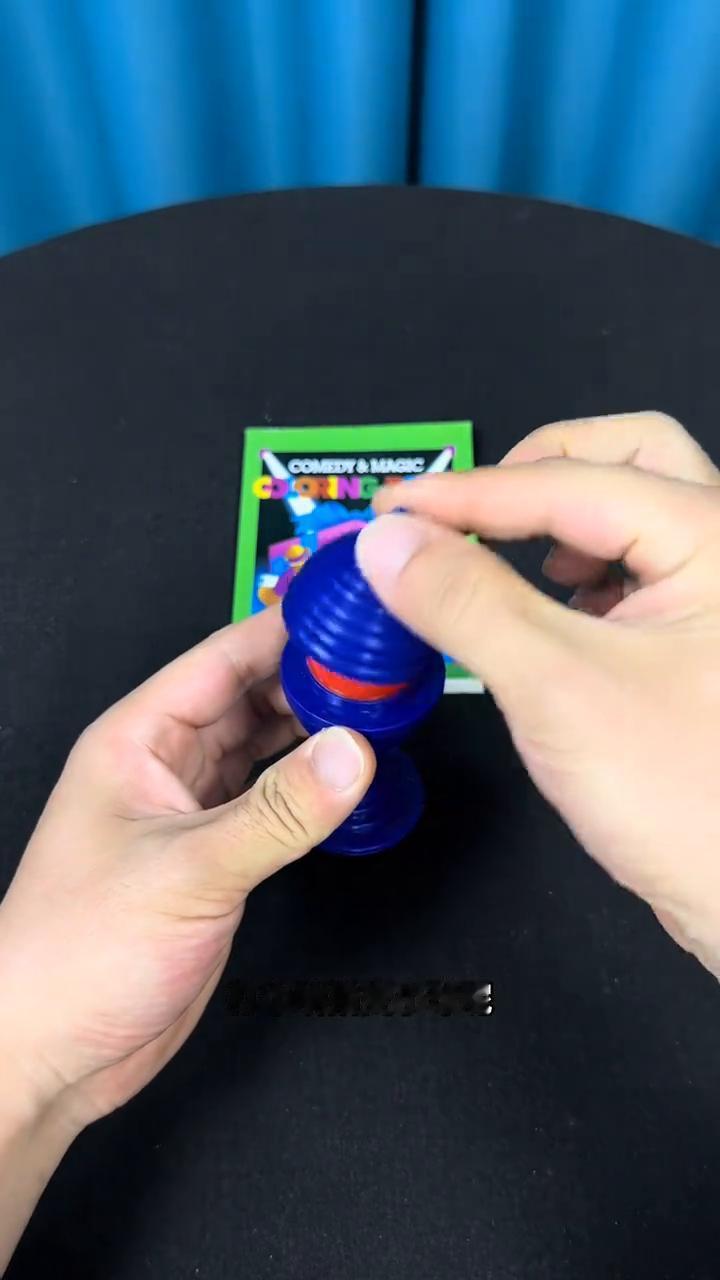 六一儿童节，让家里的小朋友表演这两个魔术肯定会惊翻全场。·第一个打开之后里边有