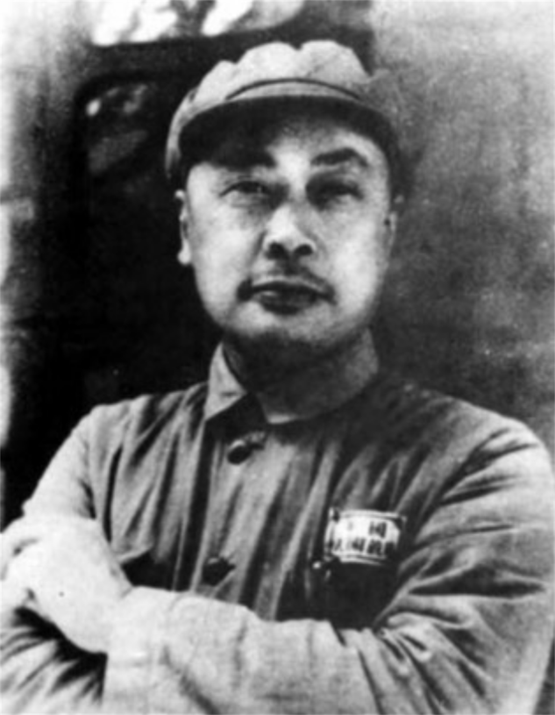 1963年，金庸说中国造原子弹：有这钱不如多做几条裤子穿，陈毅元帅听闻后的回复让