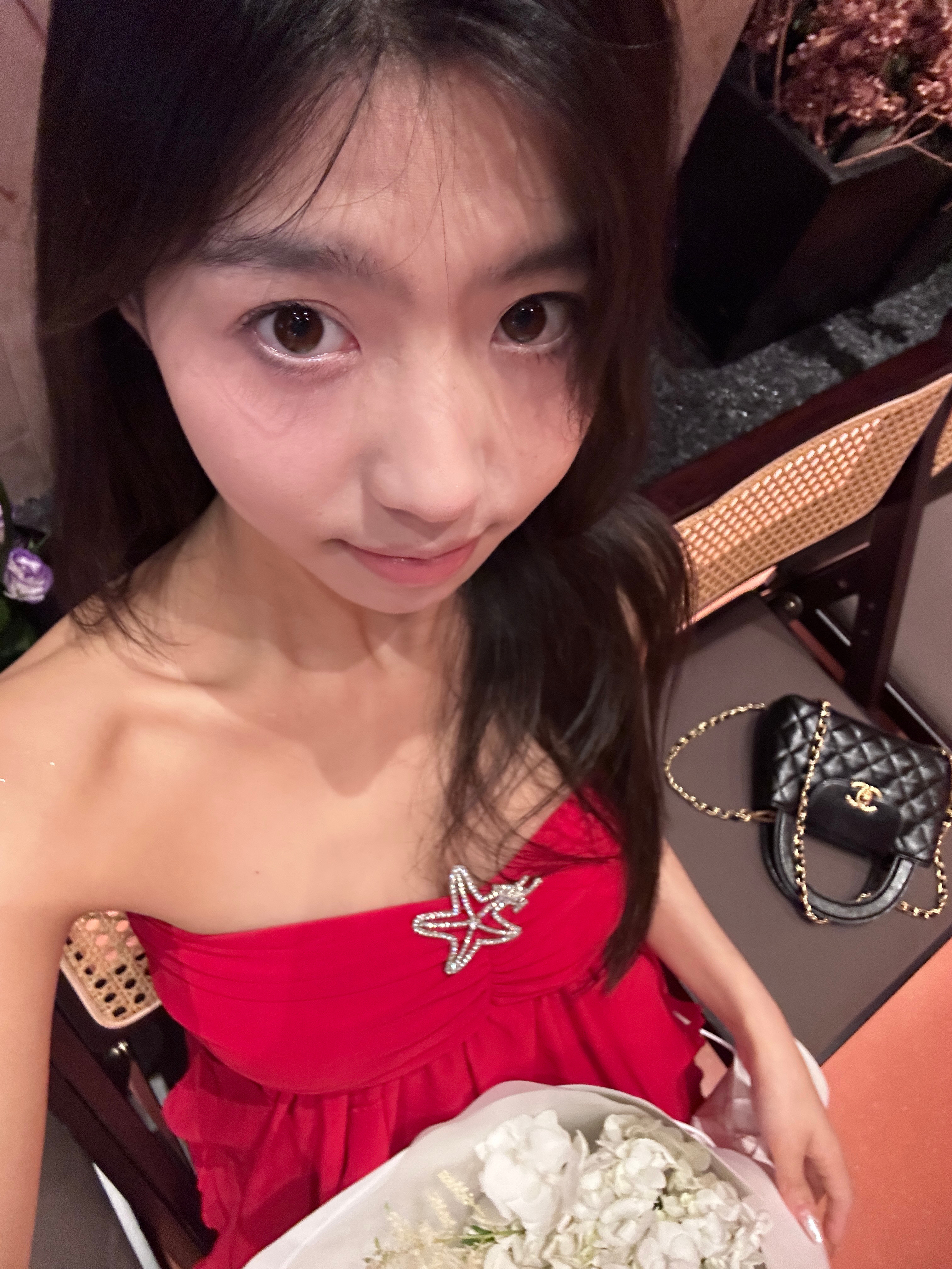 红色是浪漫🌹时尚穿搭​​​