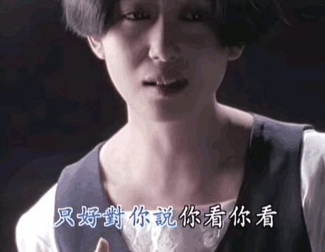 孟庭苇八零后都知道他我就想问一句你们剪过她这样的蘑菇头吗？我就剪过一次