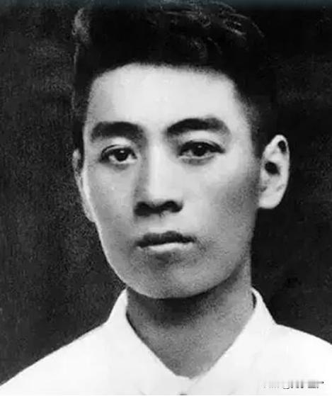 1927年4月11日深夜，周恩来收到了一封来自国民党第二十六路军第二师师长斯烈的