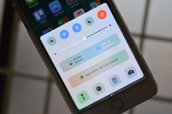 苹果最新系统ios10.3.2_xy苹果助手_苹果 iphone x最新消息
