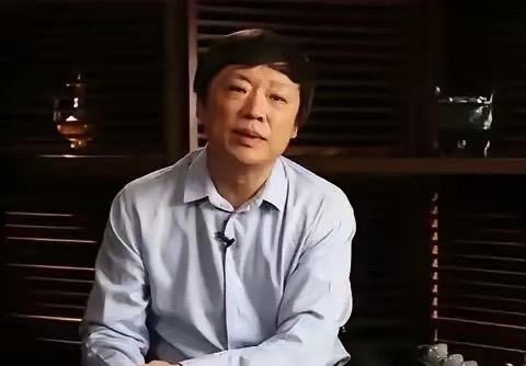 第三波反击直接掀桌子！项立刚这次真的戳中了无数普通人心里最堵的那根刺，不再绕弯子