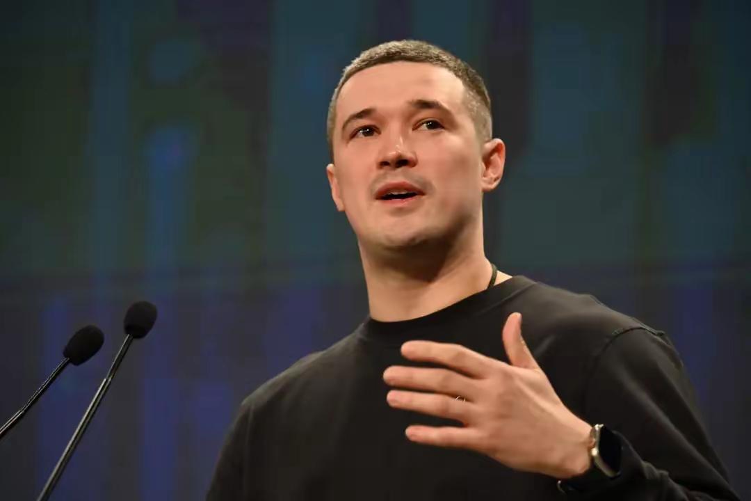 乌克兰国防危机：20万逃兵与200万避役青年揭示战争败象