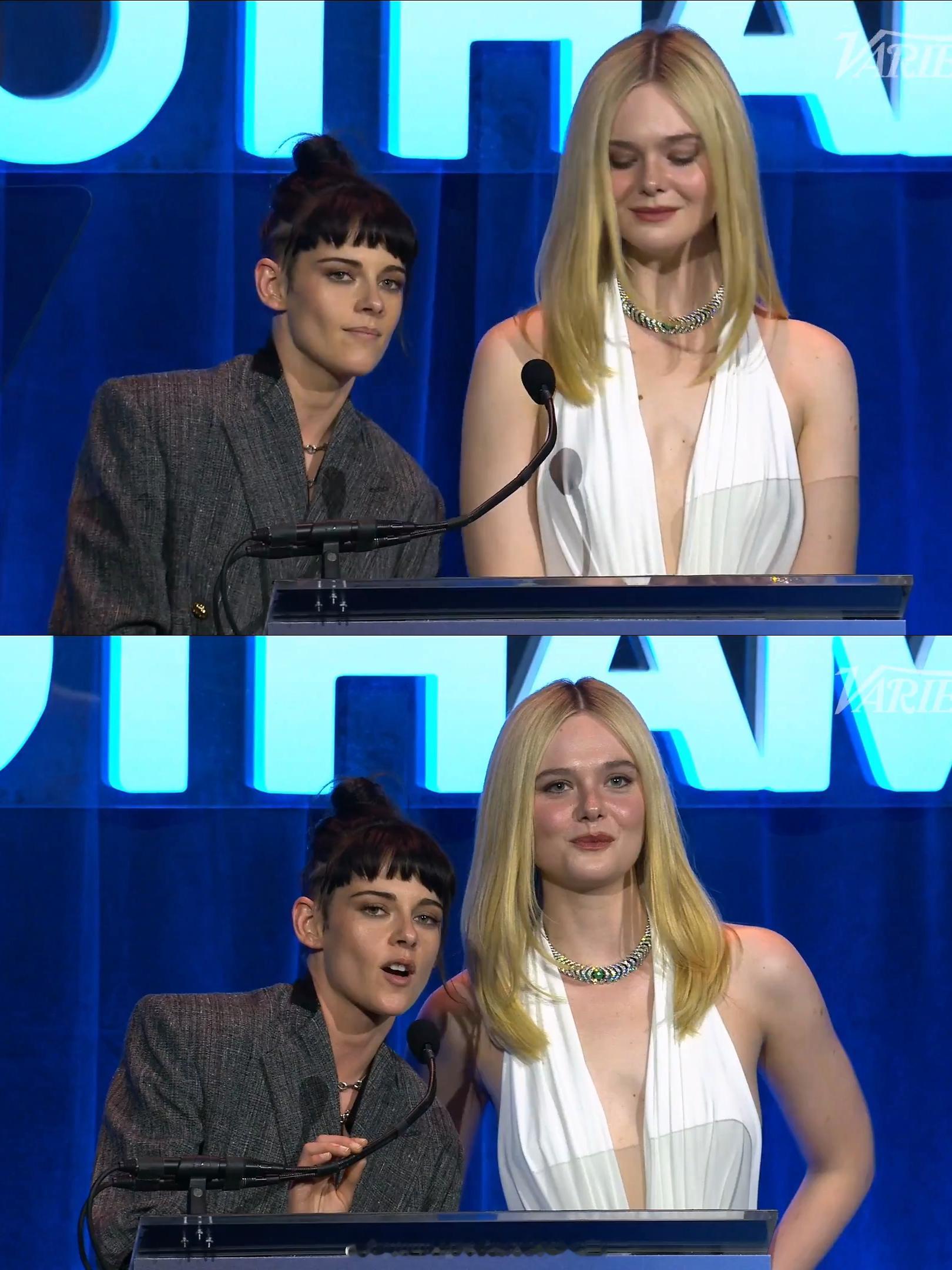 克里斯汀·斯图尔特与艾丽·范宁在哥谭奖上共同颁发最佳主角奖，出人意料的是，印象中