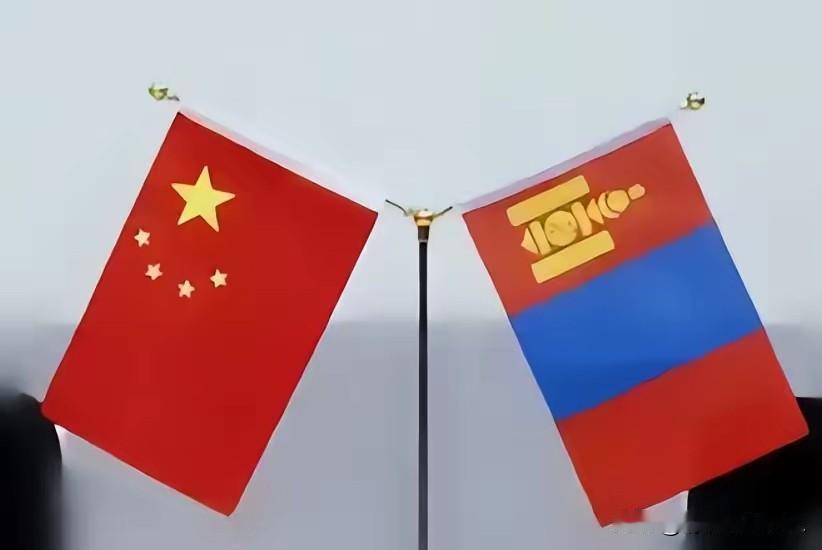 乌兰巴托的夜，那么吵，那么闹！蒙古国首都又开始骚乱了！反华情绪高涨，煤炭、稀