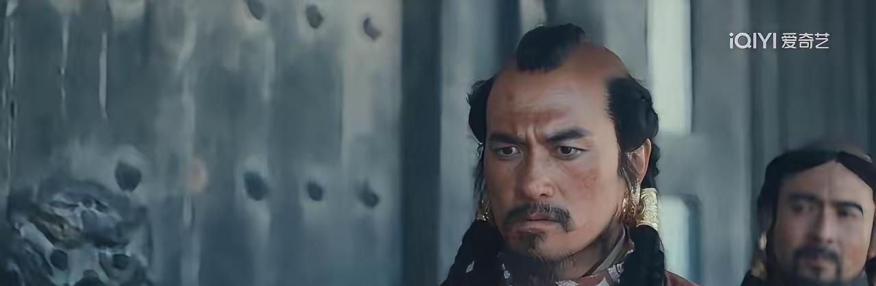 剃了光头就没人找你拍戏了，这不是玩笑。横店37%的古装剧组现在直接在招募单上写