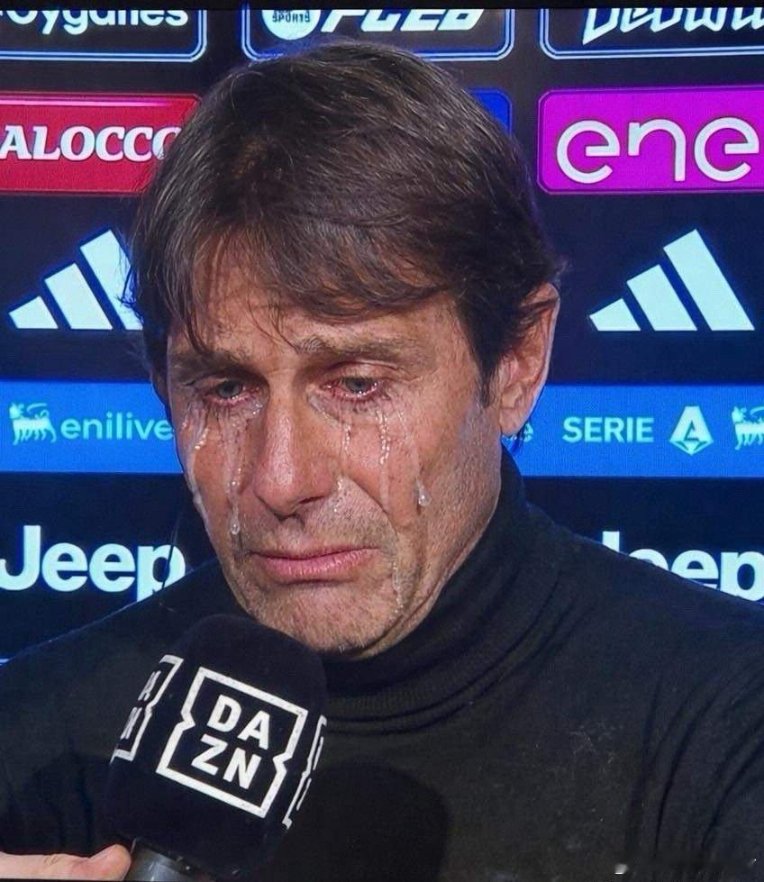 孔蒂不狂了！本轮那不勒斯主场2比2战平罗马，客队两度领先，那不勒斯第82分钟才艰