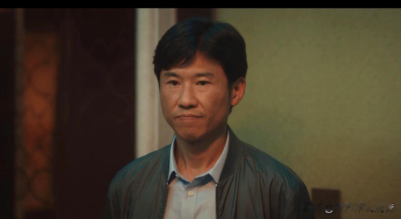 看了电视剧《低智商犯罪》前面几集，简直是笑不活了！剧情还真如剧名一样，除了李茜（