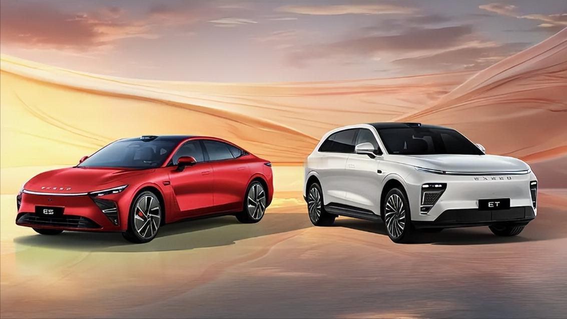 试驾星纪元ES：1645km续航跑赢高铁，轿跑操控+智驾满溢，这波操作真卷疯了！