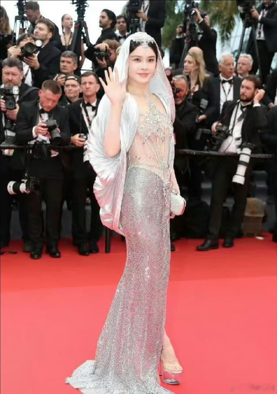 2025年金鸡奖提名名单预测赵丽颖《乔妍的心事》《向阳花》两部女主电影为何金鸡奖