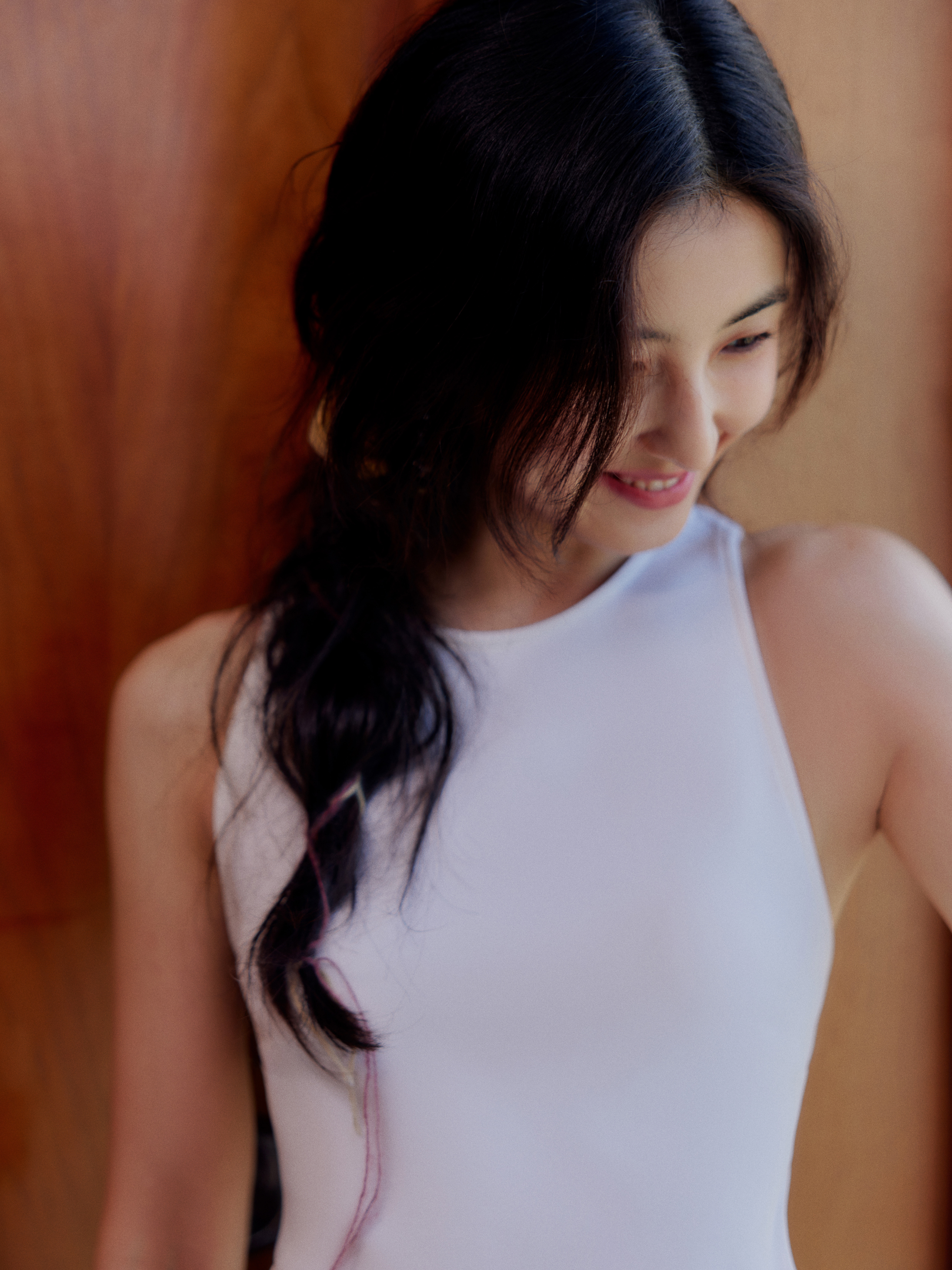 张子枫现身陈思诚工作室在复制粘贴的时代，你是手写的诗