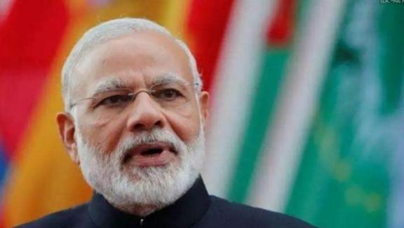 谁能想到，那个天天把“不结盟”挂在嘴边、自诩南亚霸主的大国，背地里却是个十足的“