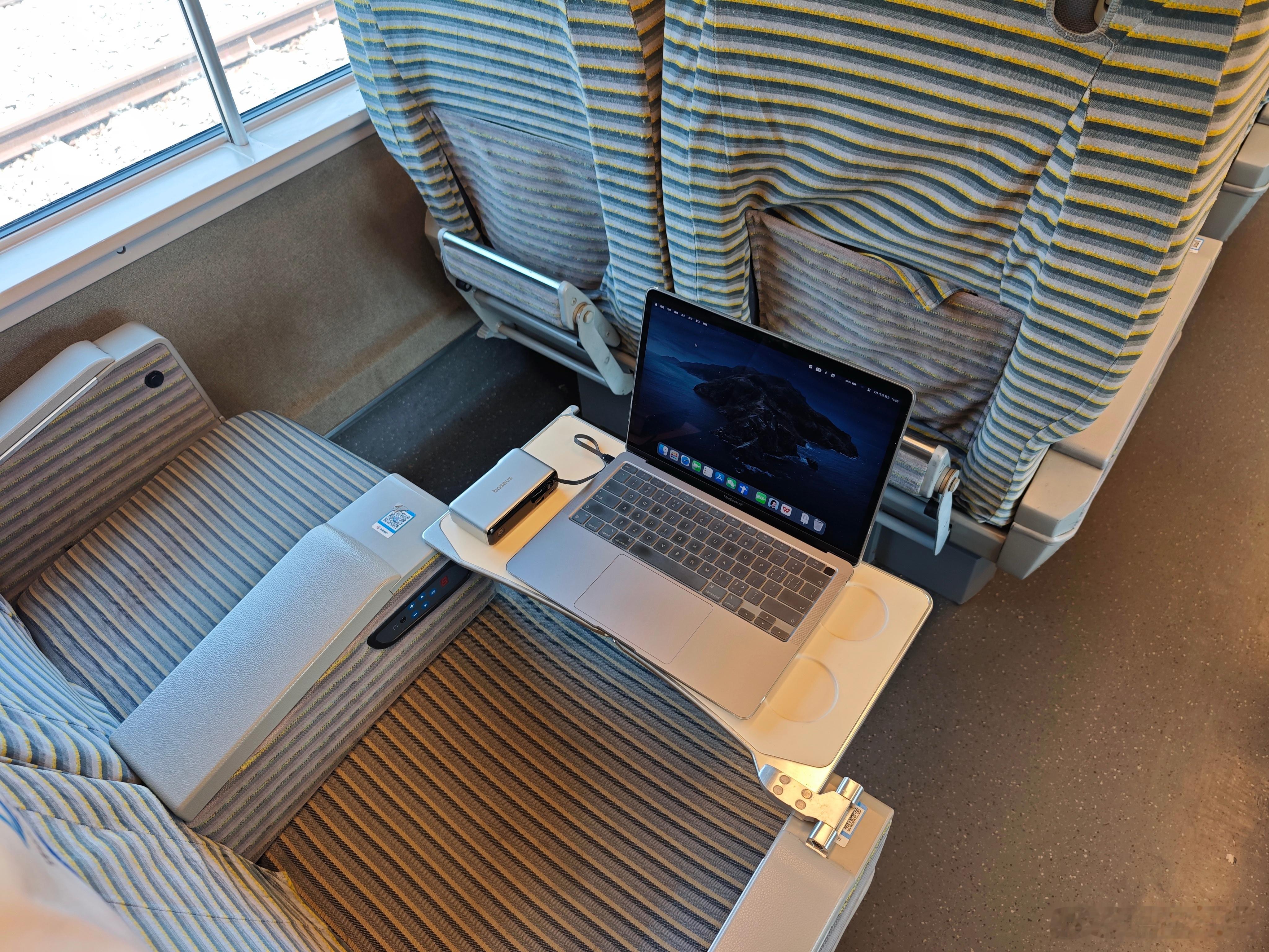 说实话，用了好几年的MacBook，但是实际上我对MacOS一些操作逻辑并不是