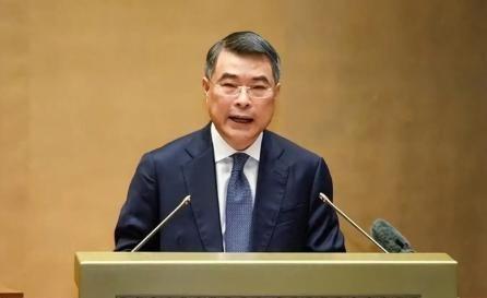 越南新上任的少壮派总理刚走马上任没多久，就把十多个部门的一把手全拉来，直接找中资