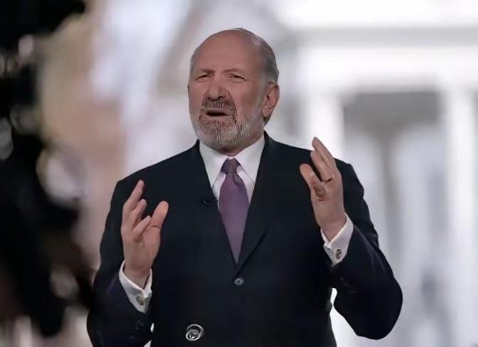 美国商务部长霍华德·卢特尼克昨天承认，特朗普推出的“金卡”签证他只卖出了一张，金