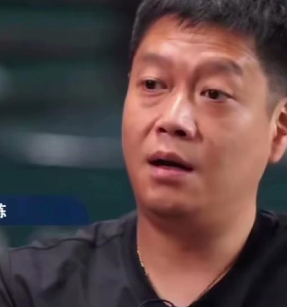 孙颖莎说自己被教练安排的魔鬼训练打哭了好几次。你猜怎么着？教练专门请来男队的高