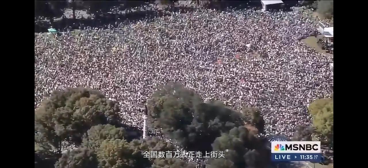 昨天开始，900多万名美国抗议者走上街头，进行第三轮“反对国王”示威游行，口号是