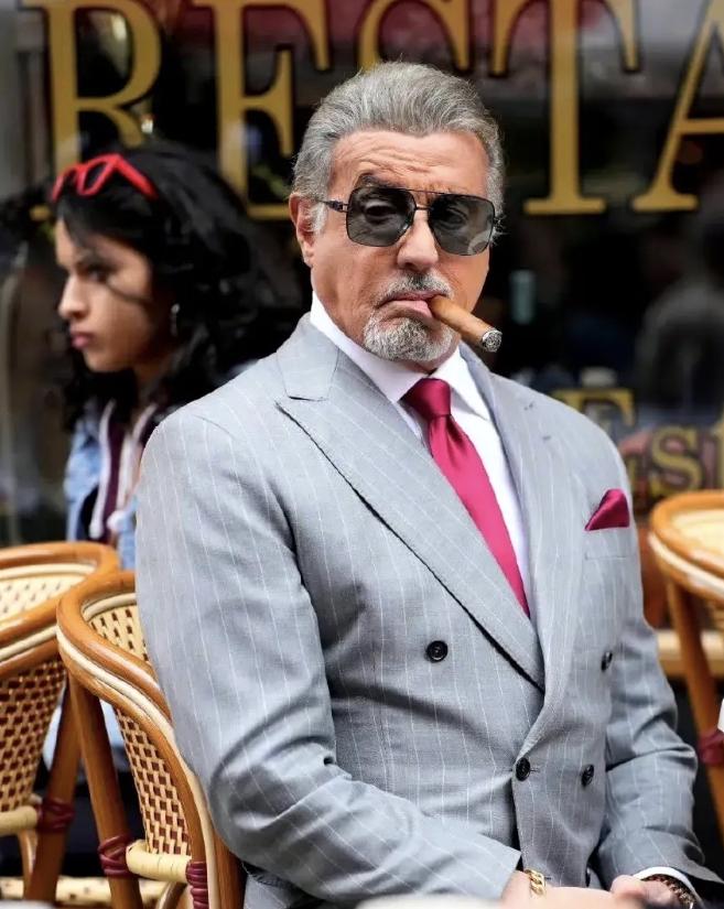 在纽约选出新的左派穆斯林市长后，大量富豪开始离开纽约。著名好莱坞明星史泰龙公开宣