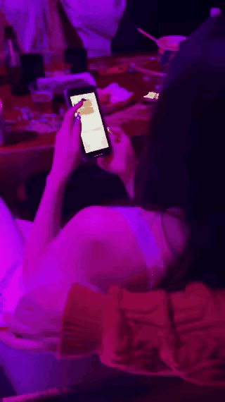 全体集合，一起见证崩老头名场面！坐等大型翻车/破防/搞笑名现场～