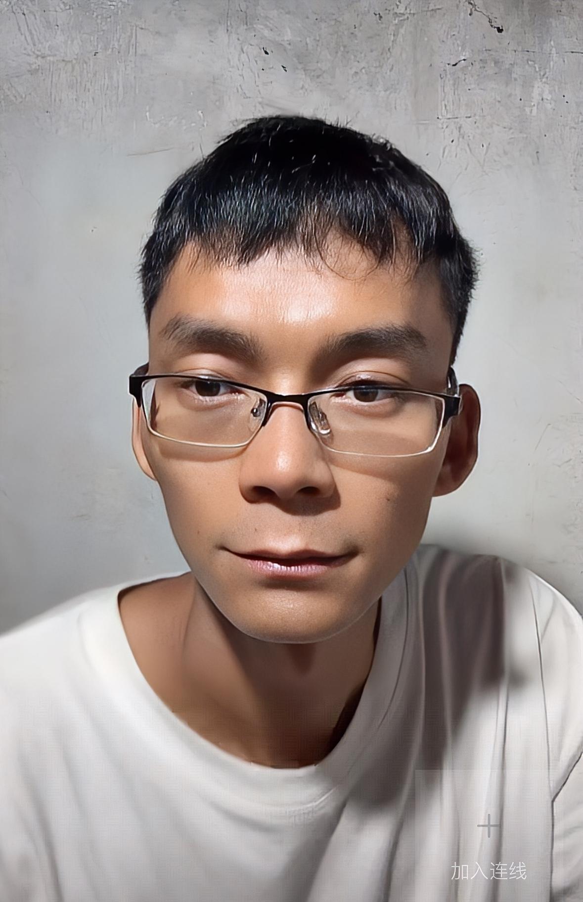 35岁，16次高考，601分，华南师大信息工程。期末四门：英语87、C语言84、