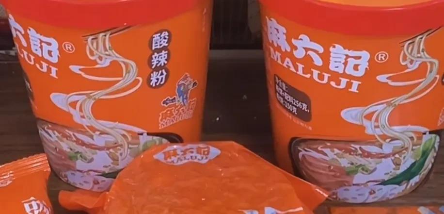 麻六记被爆发霉！早说了，做企业就把品质和管理做好就行，好东西不愁销量的，过多的在
