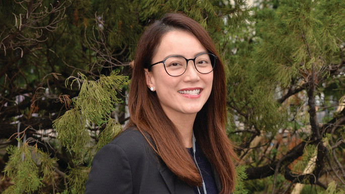 英皇娱乐集团宣布霍汶希（Mani）擢升为英皇娱乐行政总裁，与同时获委任为营运总监