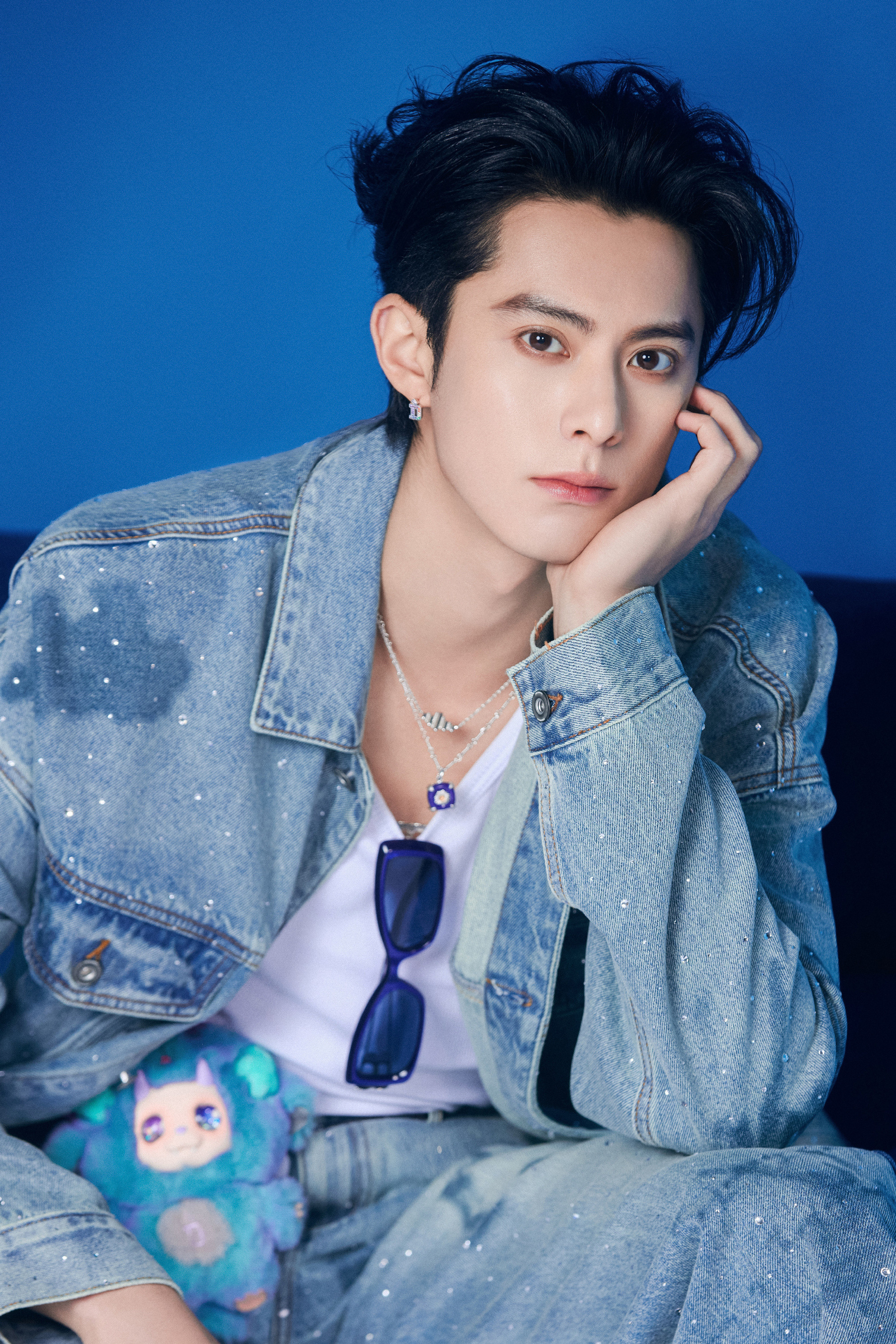 王鹤棣这组是真的帅啊​​​