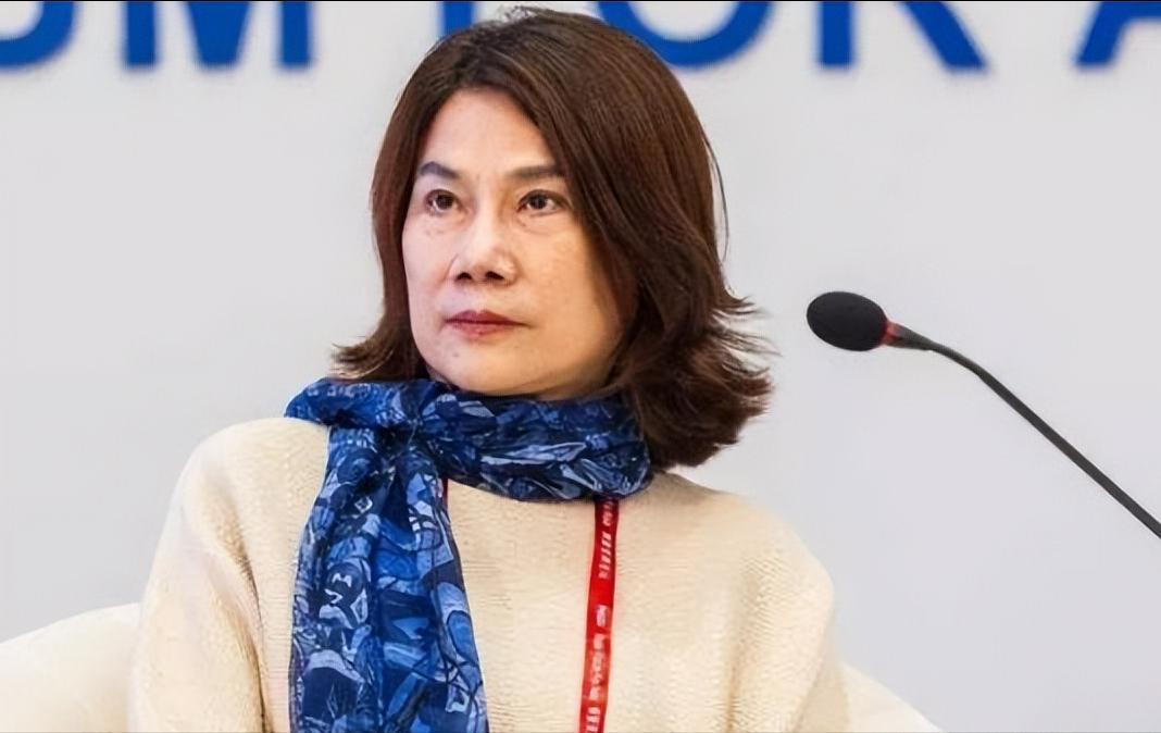 2015年，魏银仓用手段把董明珠耍得团团转，并成功骗取26亿，之后又麻利