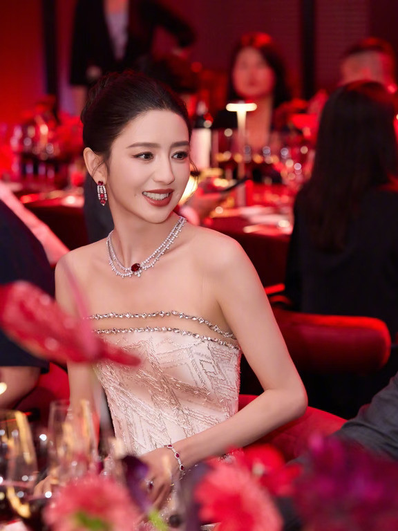 佟丽娅、好美