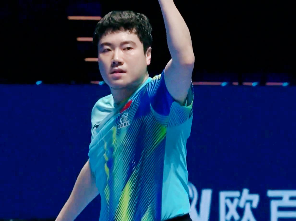 坏了，梁靖崑出局了！前三局梁靖崑2:1领先，第四局也是决定两人谁能晋级的一局