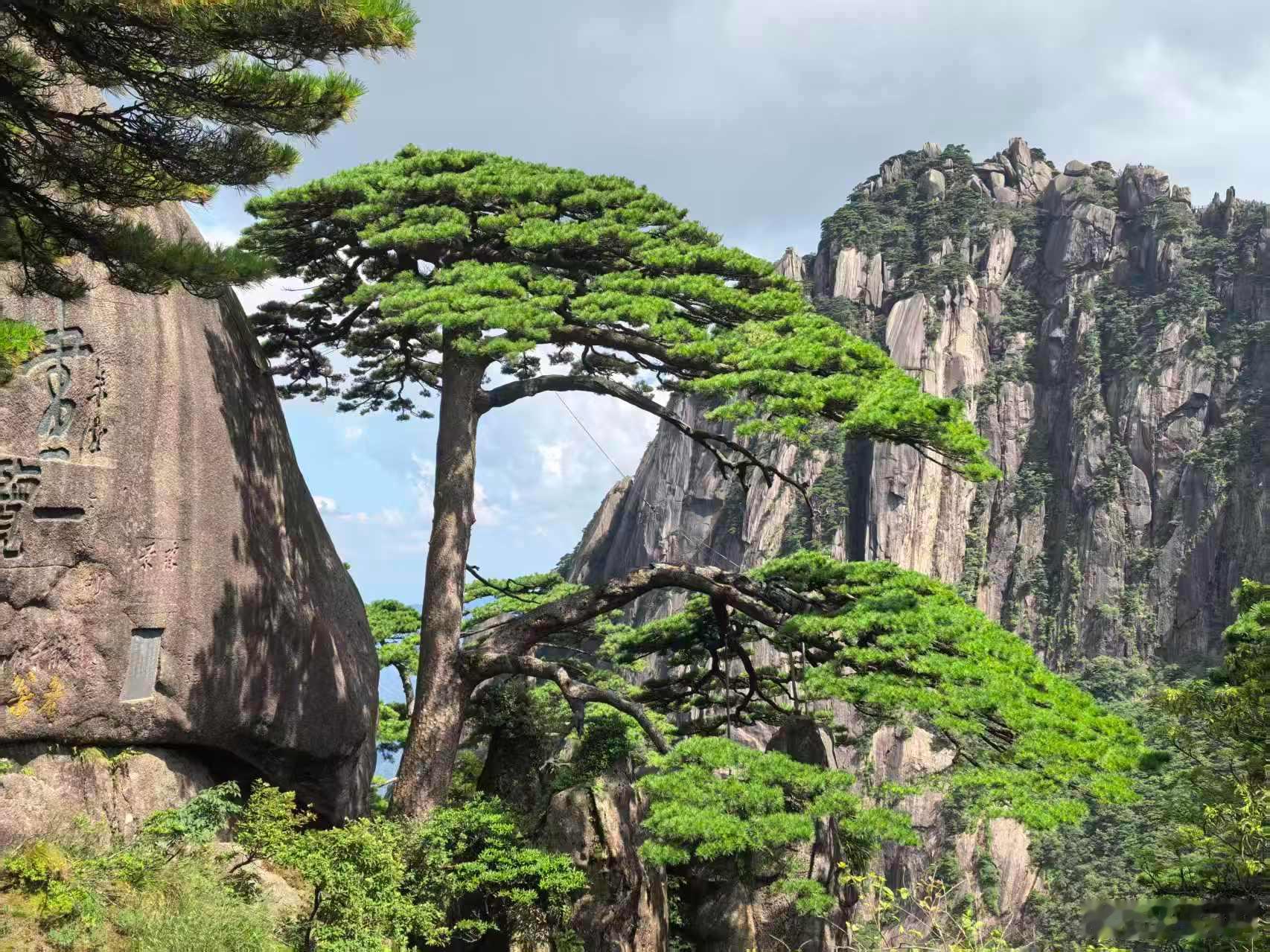 个人感觉西海大峡谷是精华，也最费体力，需要留足时间和精力这次没住山上，考虑日出日