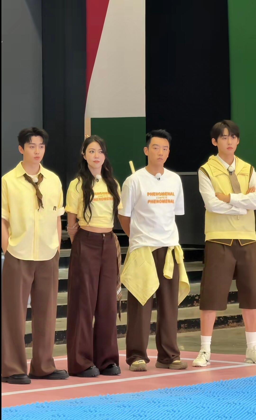 奔跑吧14福建厦门第三期录制分组情况~今日分组黄队：郑恺、翟子路、唐九洲、薛凯琪