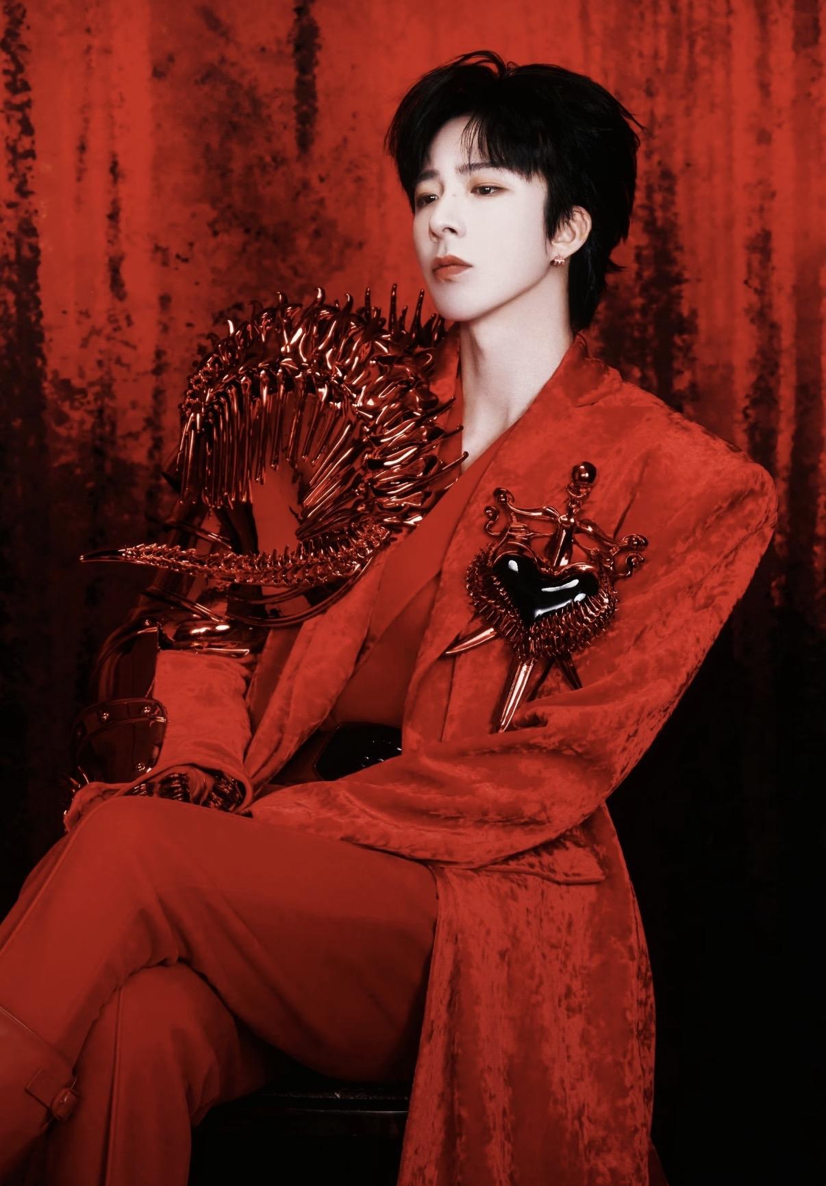 刘宇宁不去鸟巢开演唱会的3个原因，他在直播的时候透露了，第一，是因为怕票