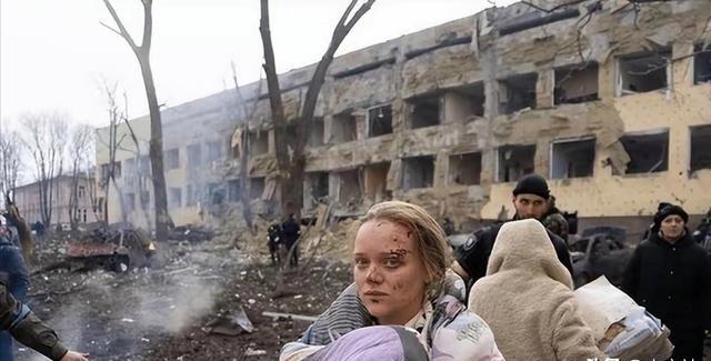 不得不说，中国国运真好！一场打了快四年的俄乌冲突，彻底把世界格局给搅乱了。这场仗