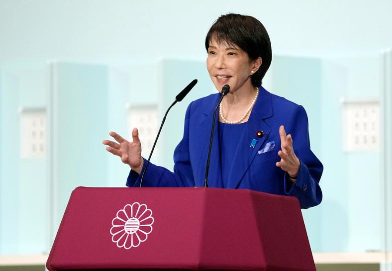 宁愿不参加APEC，也不肯认错？10月1日，日本共同社报道，日本首相高市早苗被问
