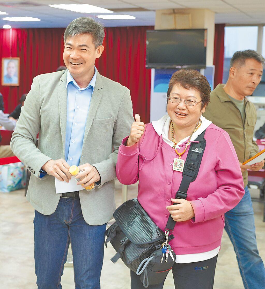 国民党前副主席连胜文卸任后，过去未踏入党政系统的连家次子连胜武25日下午现身中央