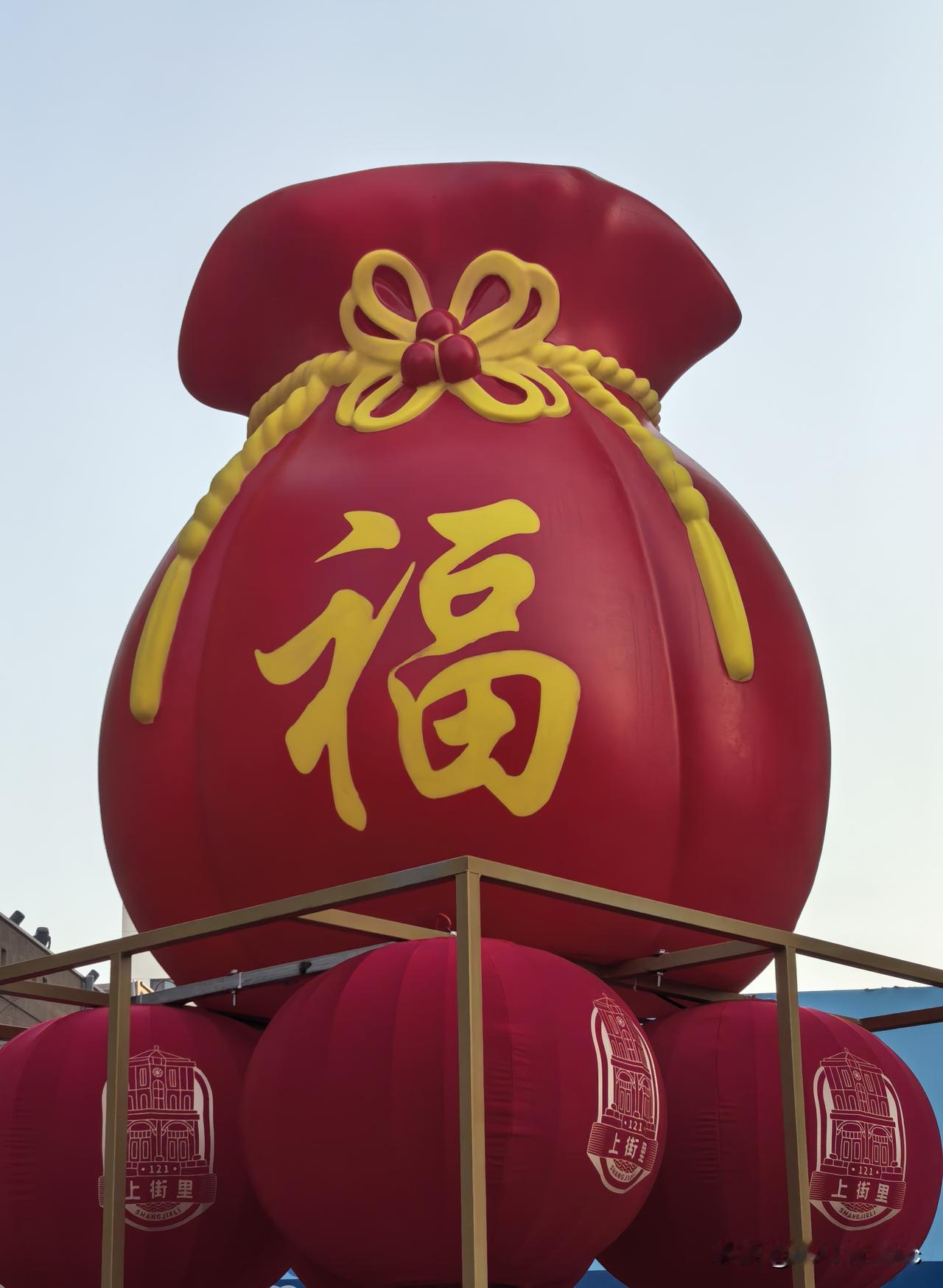 摩根大通私人银行对金价预测：年底6000-6300美元/盎司这一预测本质上是